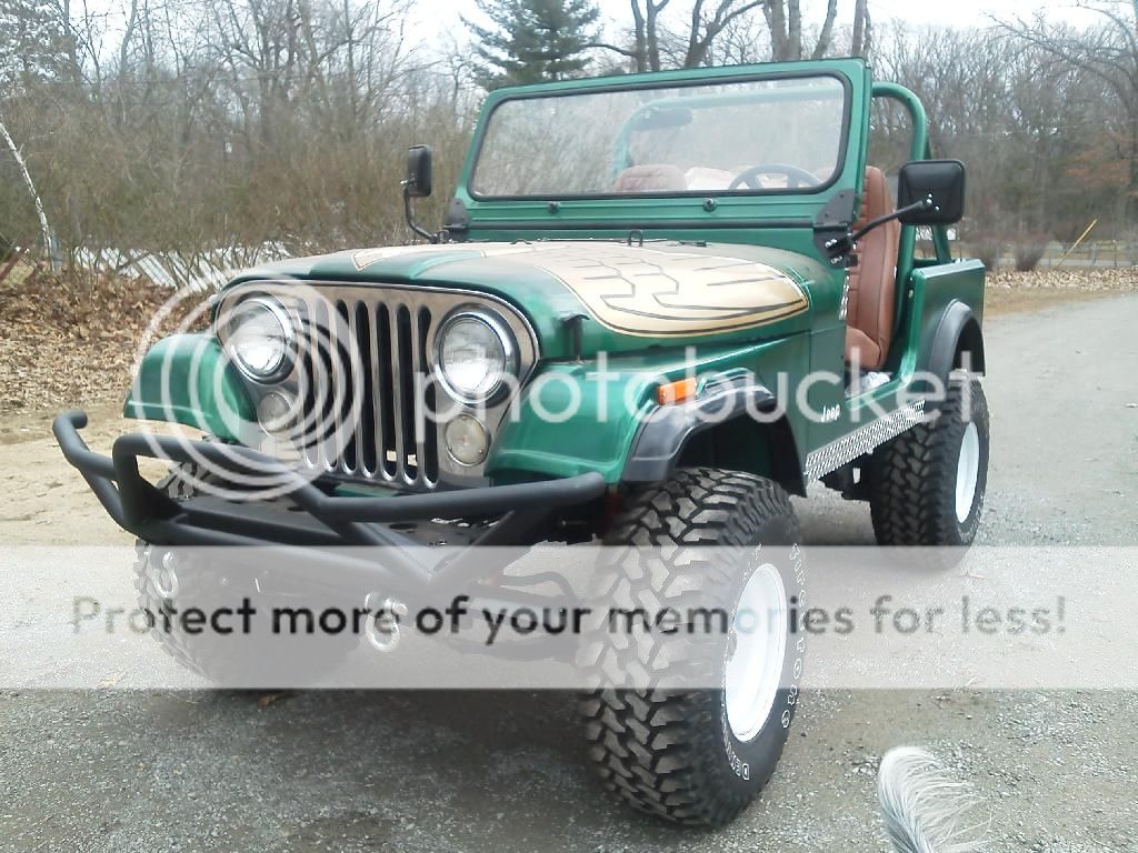 Wide replacement CJ7 fender